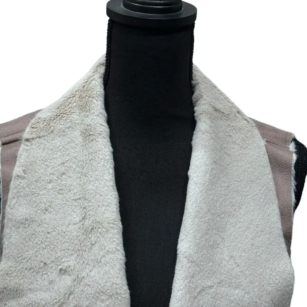 Chicos‎ Vest Medium (2) Suede & Faux Fur Vest Brown Cream NWT